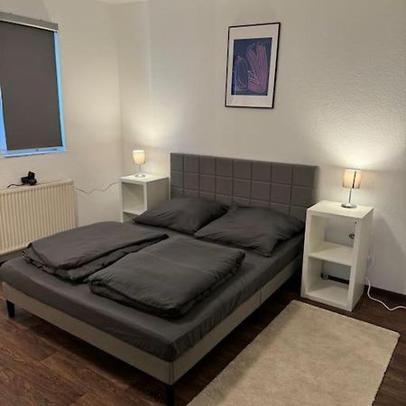 Townhouse Fuer 10 Personen Mit Garten Esslingen am Neckar Exterior photo