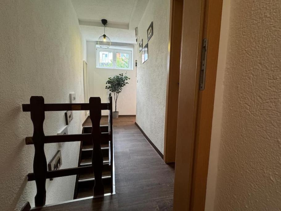 Townhouse Fuer 10 Personen Mit Garten Esslingen am Neckar Exterior photo